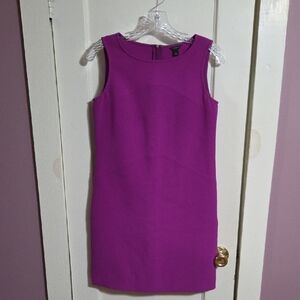 Ann Taylor Sleeveless Shift Dress in Vibrant Magenta
